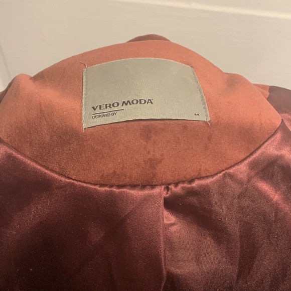 Burgundy velvet motorcycle jacket - Picture 4 of 4